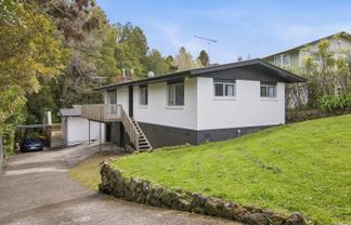 69 Holland Road, Hillcrest