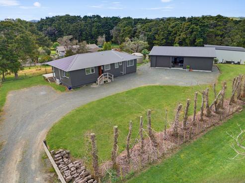 752 Settlement Road, Kaiwaka