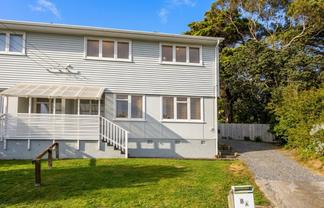 8A Devon Place, Cannons Creek