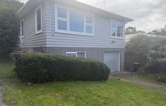 82 Chester Road, Tawa