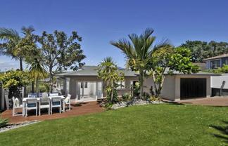 68A Kowhai Road, Campbells Bay
