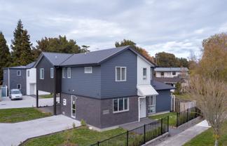 2/7 Hibiscus Avenue (Room B), Hamilton Lake