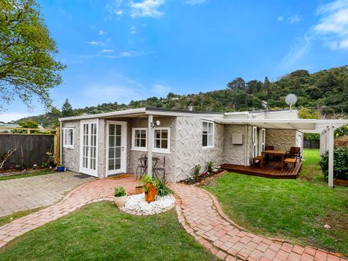 2 Richard Street, Belmont