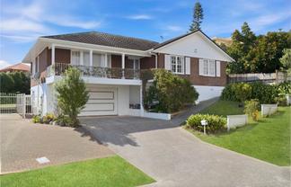 10 Veagh Place, Highland Park