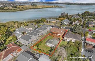 36 Estuary Road, Weymouth