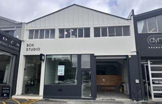 Newmarket's Premier Retail Destination