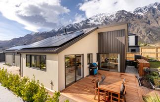 6 Rill Lane, Jacks Point