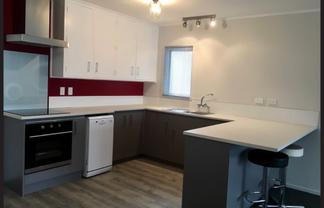2B/4 Maitland Avenue, Stoke