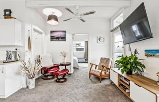 49A Gladstone Road, Richmond