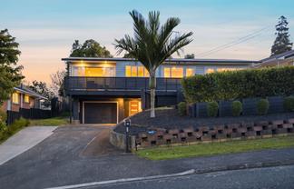 6 Brouder Place, Hillpark