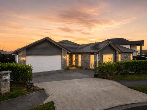 4 Wishbone Court, Flagstaff