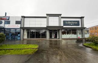 BULK RETAIL OPPOSITE LYNNMALL

