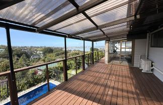 12A Hoskins Avenue, Hillsborough
