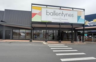 BOTANY DOWNS RETAIL
