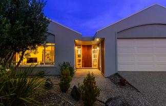 43 Quadrant Heights, Paraparaumu