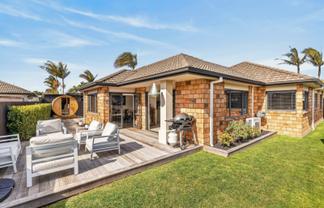8 Tomika Crescent, Papamoa