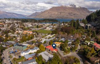 8a Huff Street, Queenstown