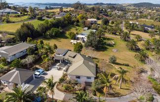 1 Palm Drive, Kerikeri