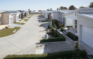 Emerald Shores Lifestyle Village, Papamoa
