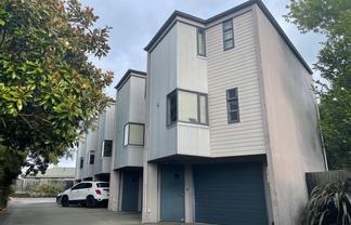 61C Barbour Street, Waltham