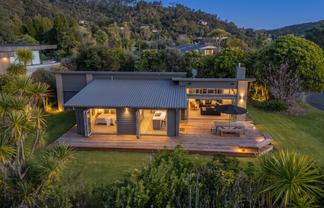 9 Taunui Place, Cooks Beach
