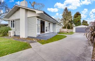 11 Richardson Road, Bader