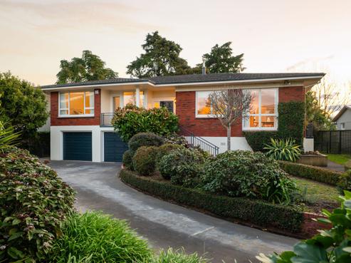 15 Braithwaite Avenue, Chartwell
