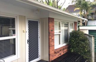 2/17 Mount Carmel Place, Meadowbank