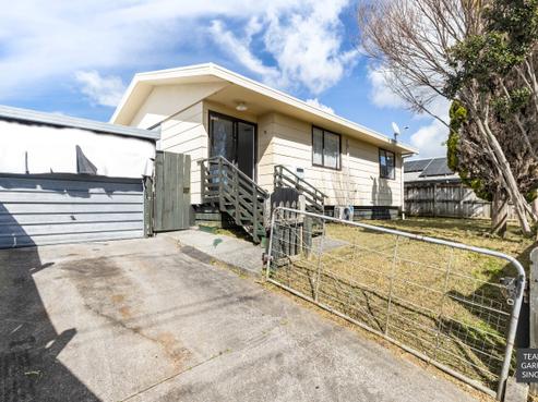 1/19 Old Wairoa Road, Papakura