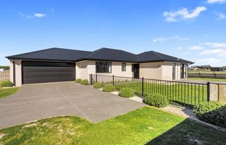 32 Plover Avenue, Amberley