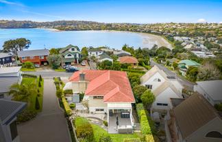 19 Monyash Road, Manly
