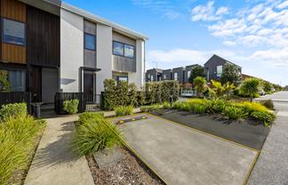61 Wallace Road, Hobsonville