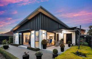 92 Rugby Street, Merivale