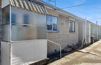 2/287 Wills Street, Ashburton