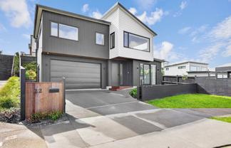 22 Tupa Street, Long Bay