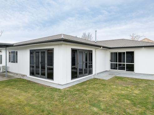1109A Outram Road, Akina