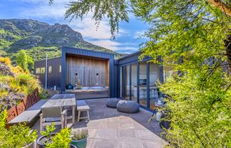 8 Endeavour Place, LYTTELTON