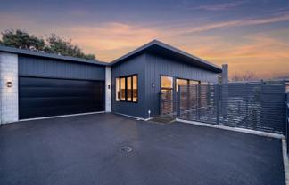 375 Herbert Street, Windsor