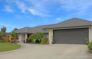 16 Woodgate Court, Fitzherbert
