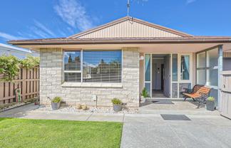 1/306 Southland Road, Hastings