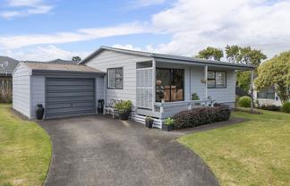 10 Carrick Roberston Place, Waihi
