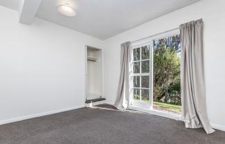 11A Miles Crescent, Newlands