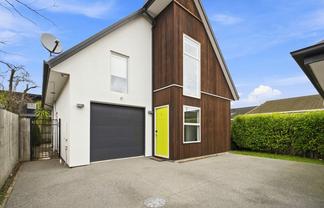 134 Edgeware Road, Saint Albans