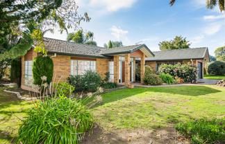 2 Darimouth Place, Albany