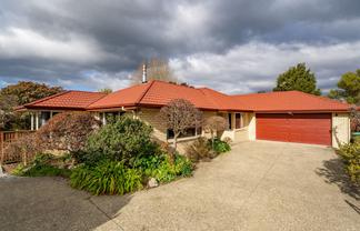 5 Mayer Crescent, WAKEFIELD