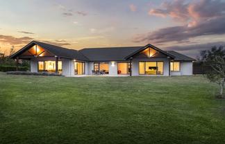 166J Postman Road, Dairy Flat