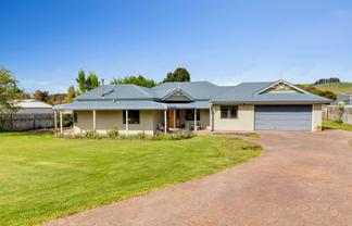 20 Paraekaretu Street, Hunterville
