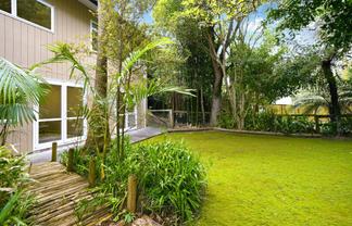 978 Beach Road, Torbay
