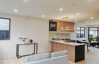 2/75 Ash Street, Avondale