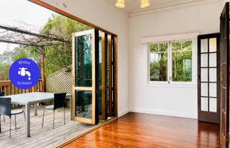 87D Kaurilands Road, Titirangi